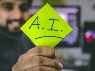 Los Prompt Engineers están ganando sueldazos: OpenAI ha lanzado un curso gratuito para aprender esta demandada profesión