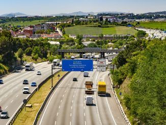 La OCU ha identificado los «agujeros negros» de las carreteras españolas (y están bastante transitados)